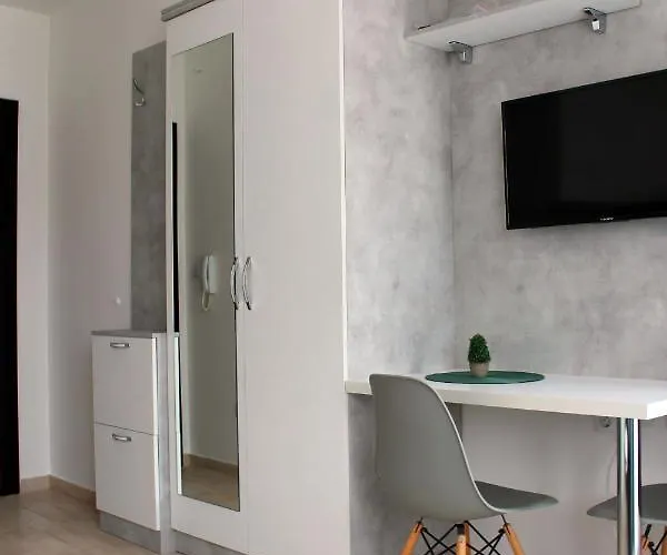 Апартаменты Horizon Katrina - Sea Line & Access