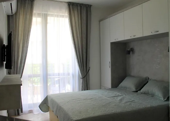 Horizon Katrina - Sea Line & Access * Свети-Влас