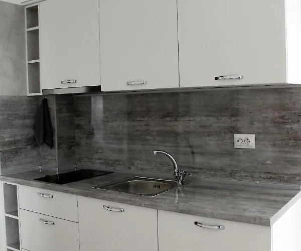 Апартаменты Horizon Katrina - Sea Line & Access