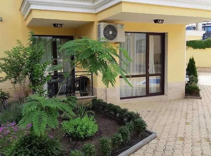 Апартаменты Horizon Katrina - Sea Line & Access