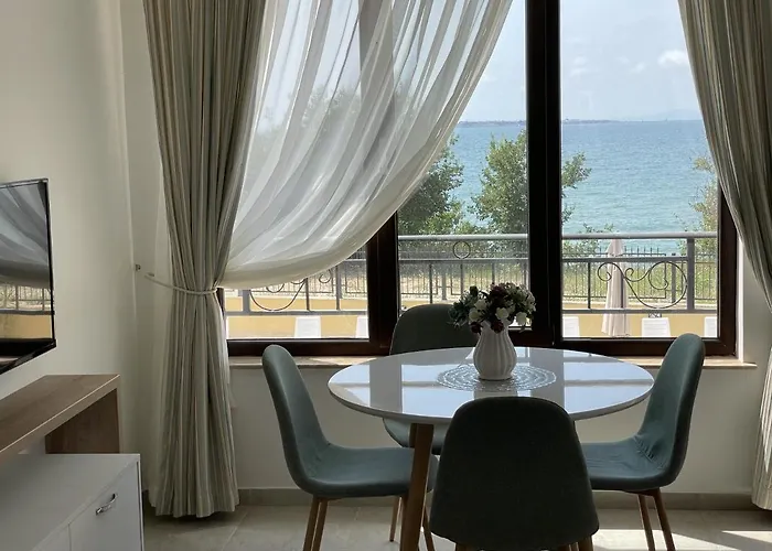 Horizon Katrina - Sea Line & Access Апартаменты