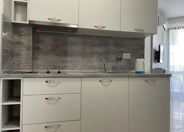 Horizon Katrina - Sea Line & Access * Свети-Влас