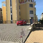 Horizon Katrina - Sea Line & Access Apartamento *