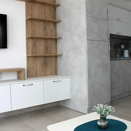 Horizon Katrina - Sea Line & Access Apartment