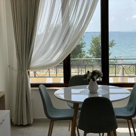 Horizon Katrina - Sea Line & Access Apartment